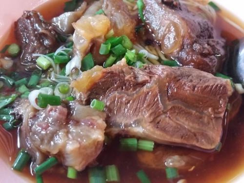 ก๋วยเตี๋ยวเจ๊กเม้ง(น้ำพุ)